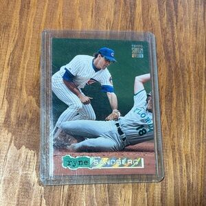 Topps Stadium Club Ryne Sandberg Baseball playing Card